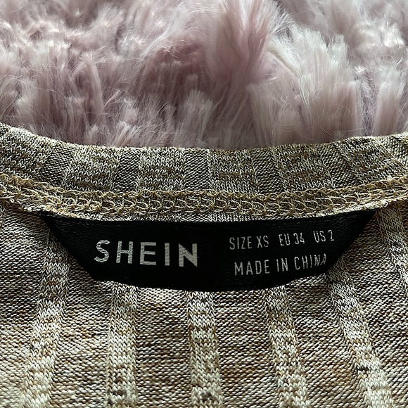 *NEW*Longsleeve V Neck Crop Top - Picture 4 of 4